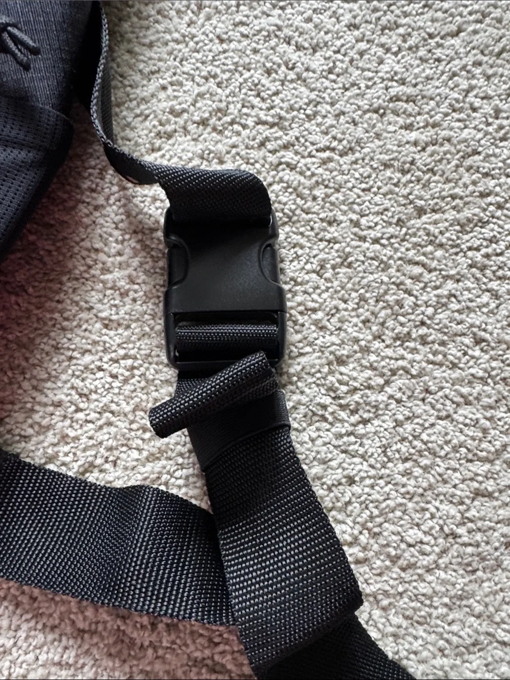 Vans Black Mini Backpack with Front Vertical Zip
